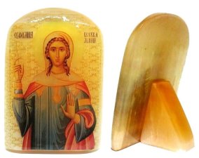 Именная икона из селенита "Святая Евфимия Всехвальная" 