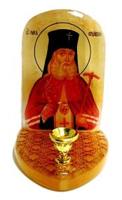 Икона с подсвечником из селенита "Святой Лука" 