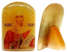 Именная икона из селенита "Святая мученица Клавдия" 