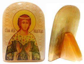 Именная икона из селенита "Святая Мученица Надежда" 