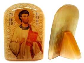 Именная икона из селенита "Святой апостол Никанор" 
