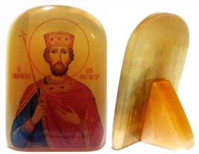 Именная икона из селенита "Святой Равноапостольный Царь Константин" 