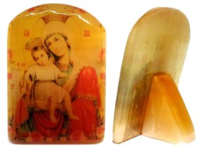 Икона из селенита "Афонская Милующая икона Божией матери" 