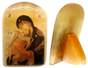 Икона из селенита "Богоматерь Взыграние младенца" 