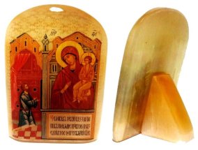 Икона из селенита "Божией Матери Нечаянная Радость" 