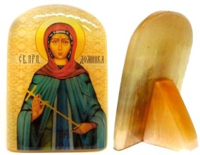 Икона из селенита с подставкой "Святая Преподобная Домника" 